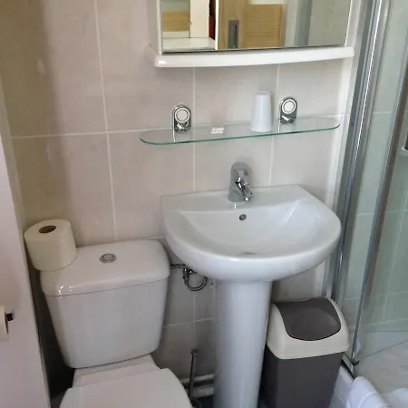 Studia מלון פריז