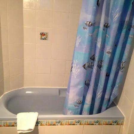 Studia מלון פריז